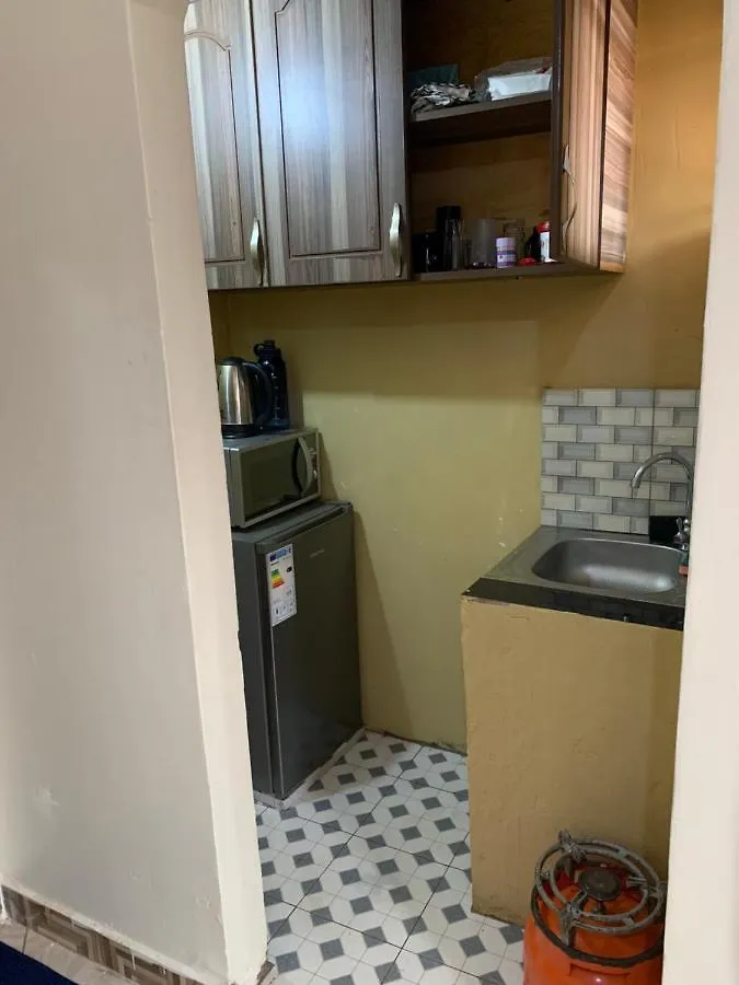 בית הארחה קמפאלה Bukoto Suites
