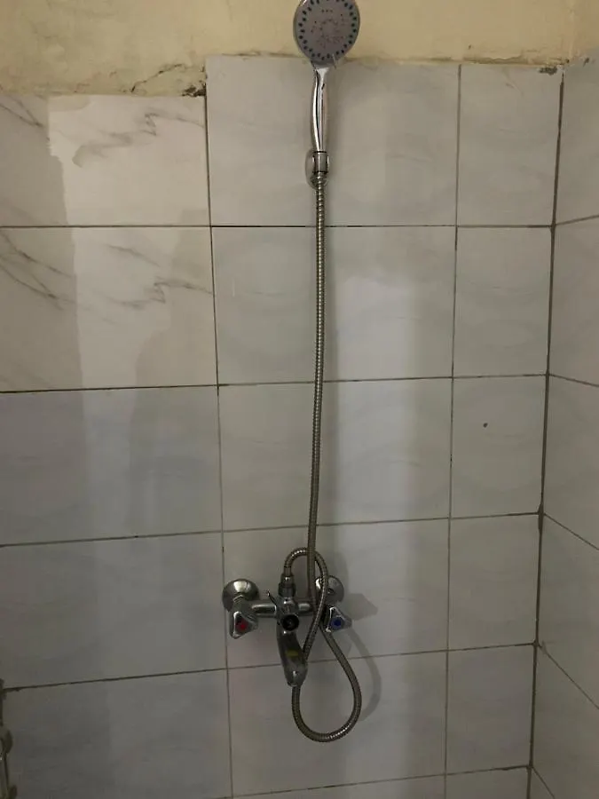 בית הארחה קמפאלה Bukoto Suites אוגנדה